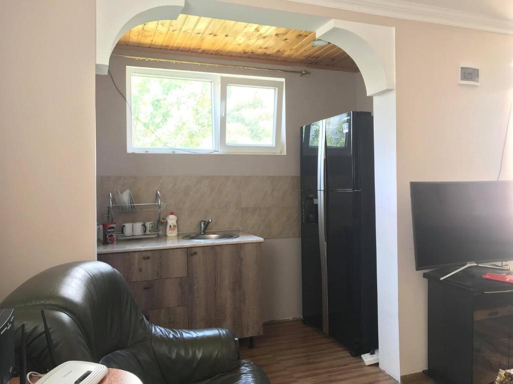 Nino's Guest House room 1